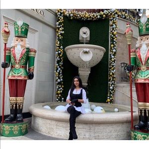 Meet your Posher, Victoria